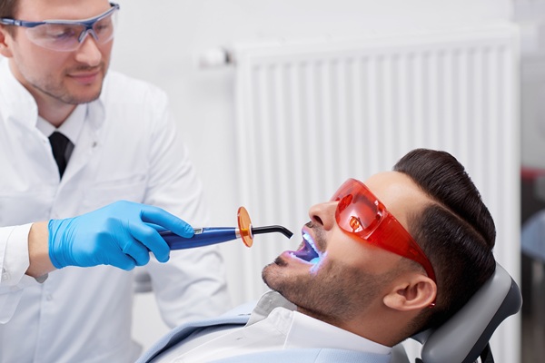 Composite Fillings Vs  Silver And Gold Fillings