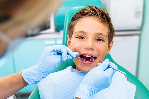 Early Childhood Orthodontist Treatment and Visit FAQs from Nett Pediatric Dentistry & Orthodontics in Phoenix, AZ