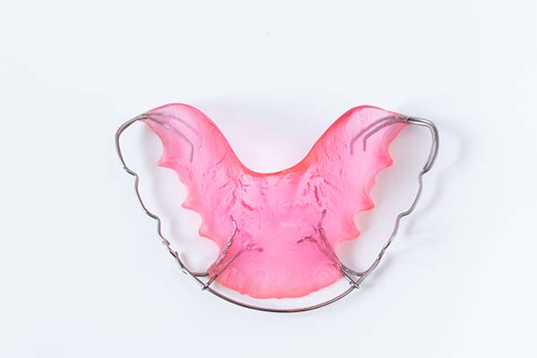 Commonly Asked Questions for Orthodontists About Retainers from Nett Pediatric Dentistry & Orthodontics in Phoenix, AZ