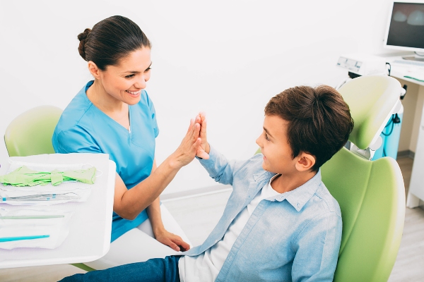 When To Visit An Emergency Pediatric Dentist For Expert Care